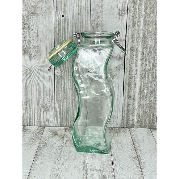 Vintage Italian Green Hermetic Wavy Bottle - Picture 5 of 10